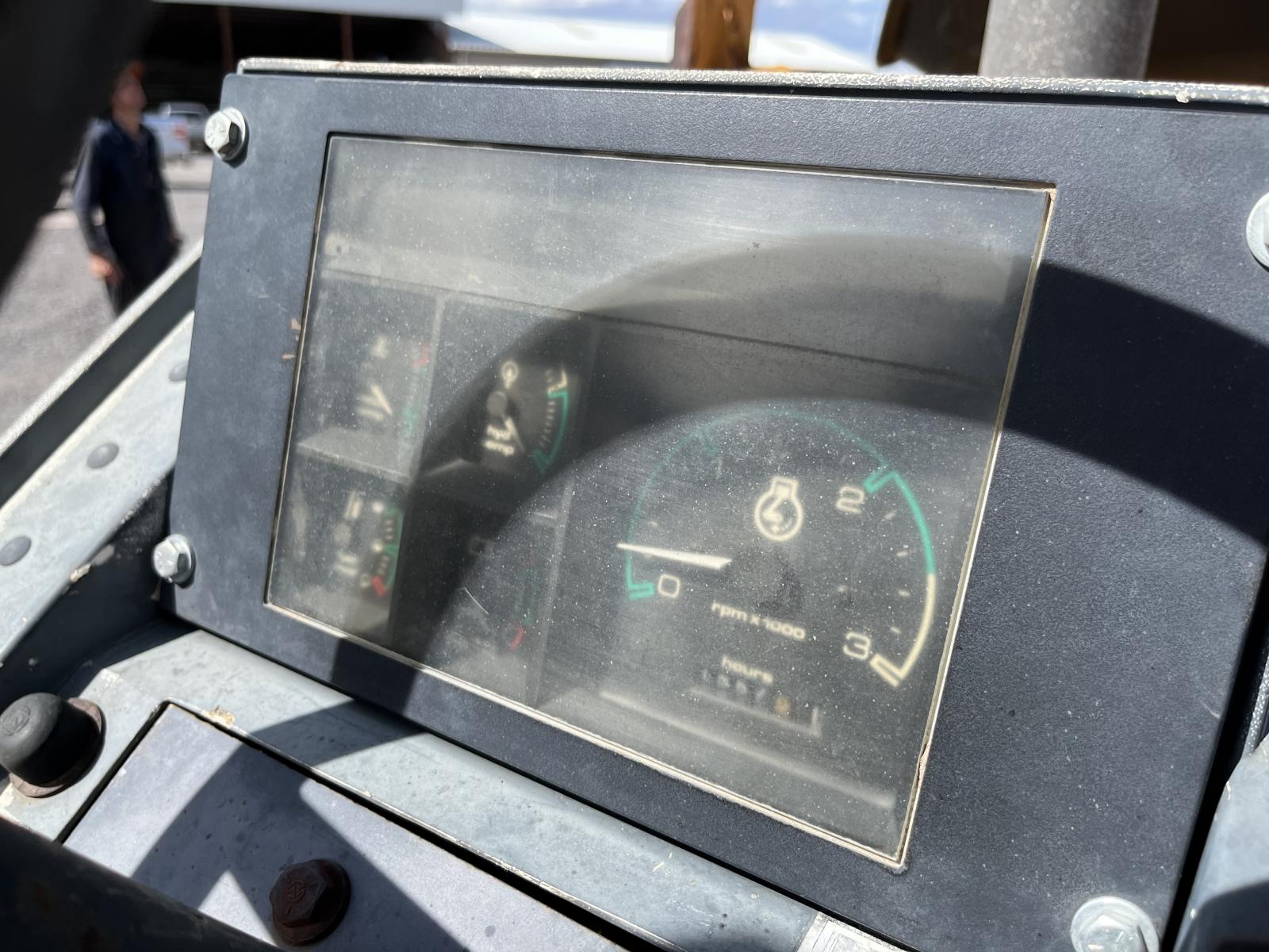 ./imagenes/INVOICE/2019/16425/ZANJADORA CASE 660 (20).JPG